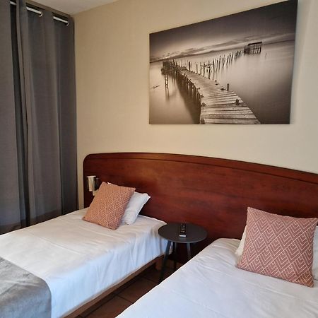 Tempo Hotel Millau Buitenkant foto