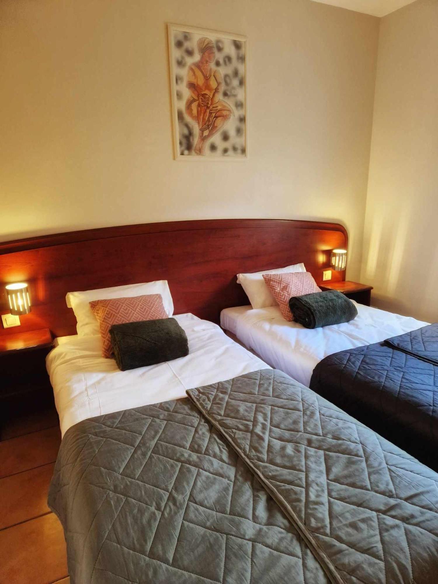 Tempo Hotel Millau Buitenkant foto