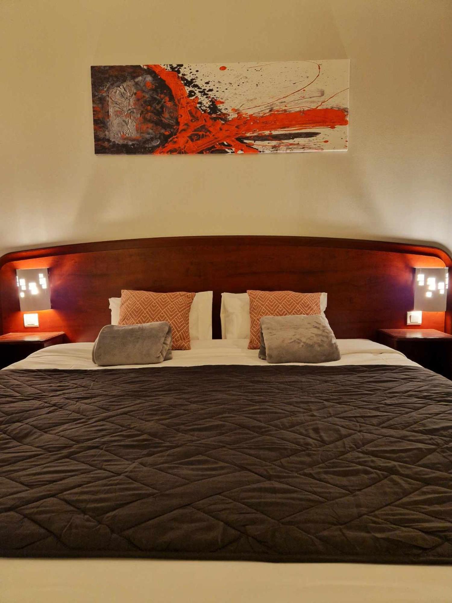 Tempo Hotel Millau Buitenkant foto