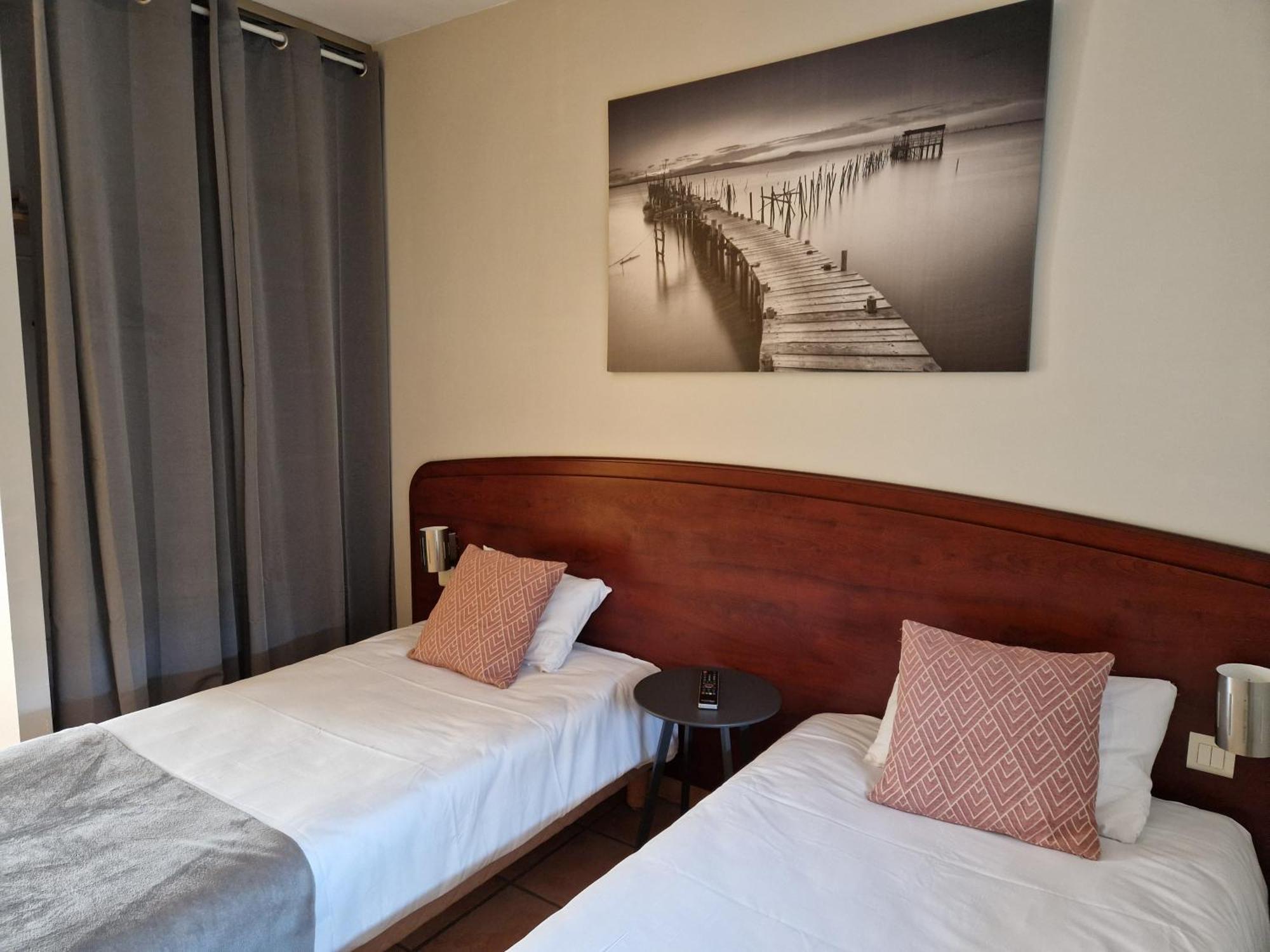 Tempo Hotel Millau Buitenkant foto