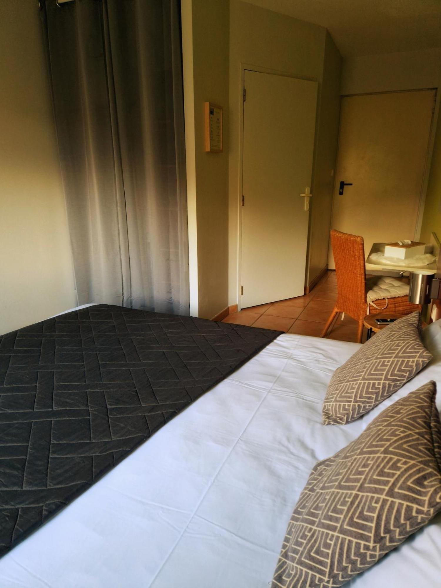 Tempo Hotel Millau Buitenkant foto